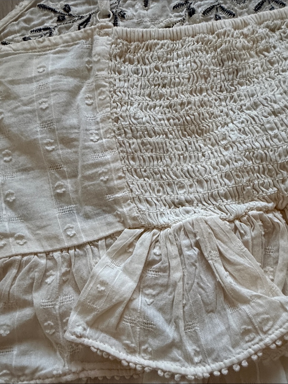 H&M Cream Embroidered Ruffle Cami Top - Picture 5 of 6